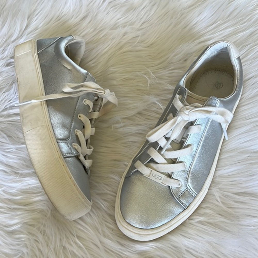 Ugg silver lace up sneakers size 8.5 metallic and white